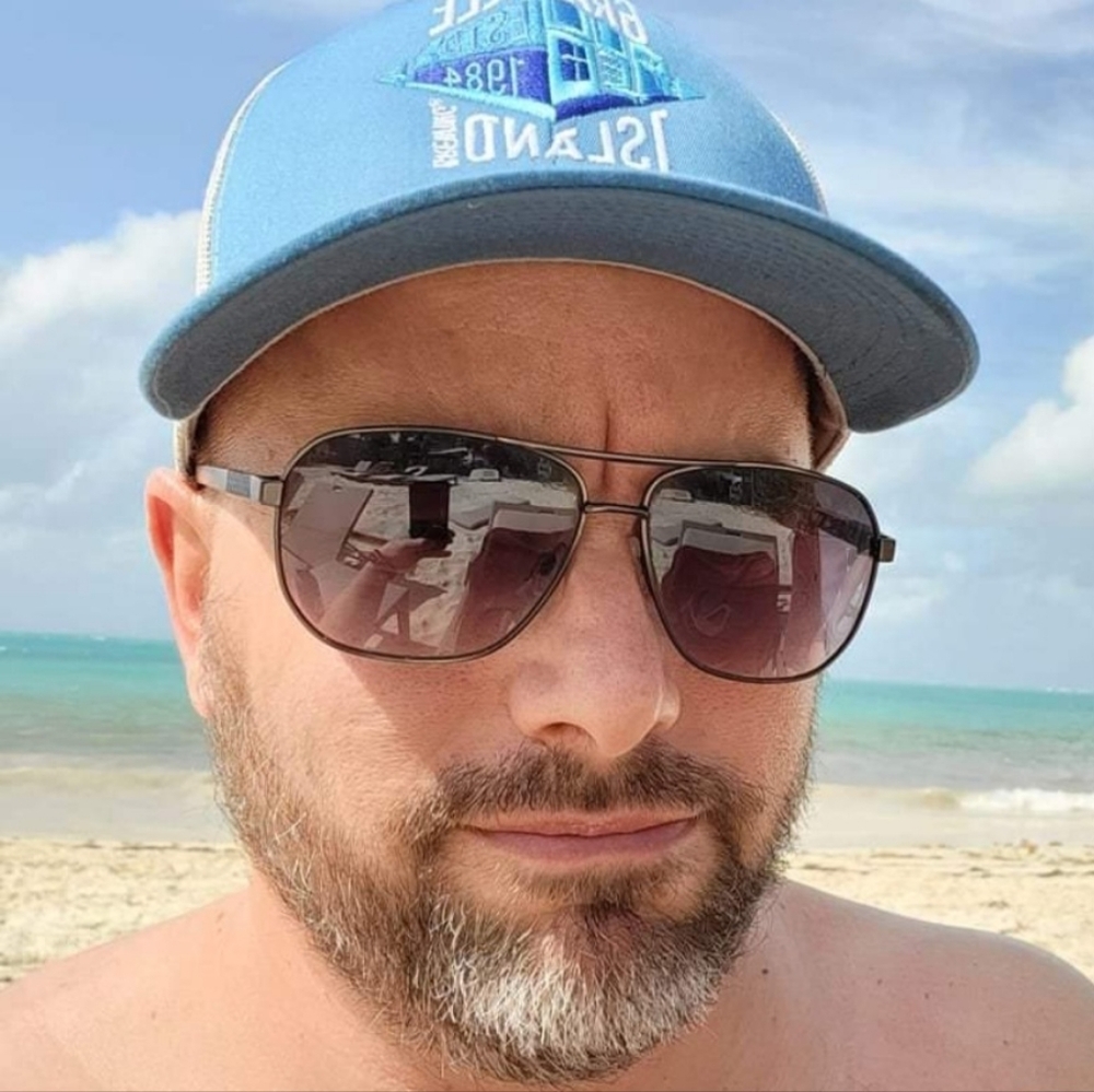 Meet your Posher, Mrswiftman007